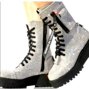 💎 Dolls Kill Billionaire Bling Combat Boot⭐️NIB💎